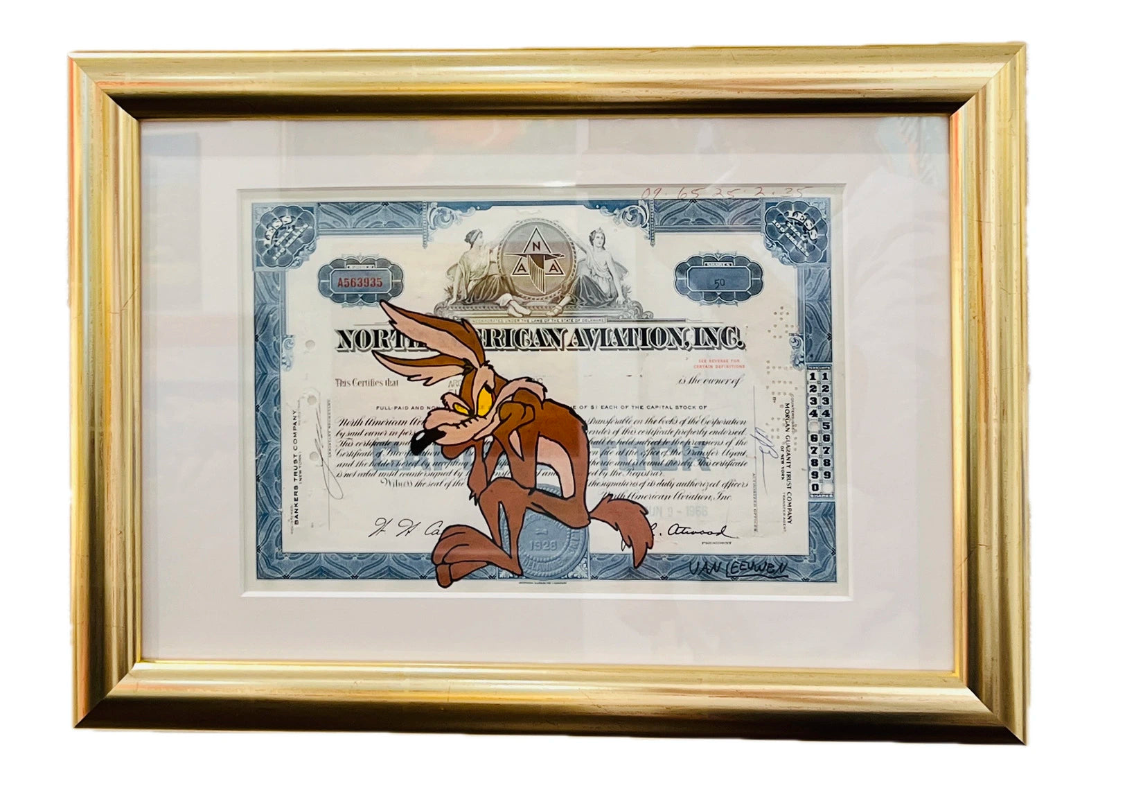 Vincent van Leeuwen Wile.E.Coyote goes aviation